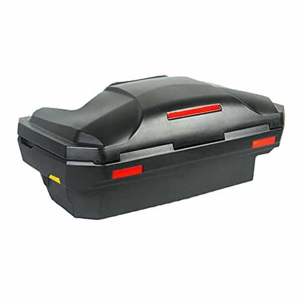 Explorez la capacité impressionnante de 96 litres du top case Bagtecs QT4 et optimisez le rangement de votre quad avec style et efficacité.