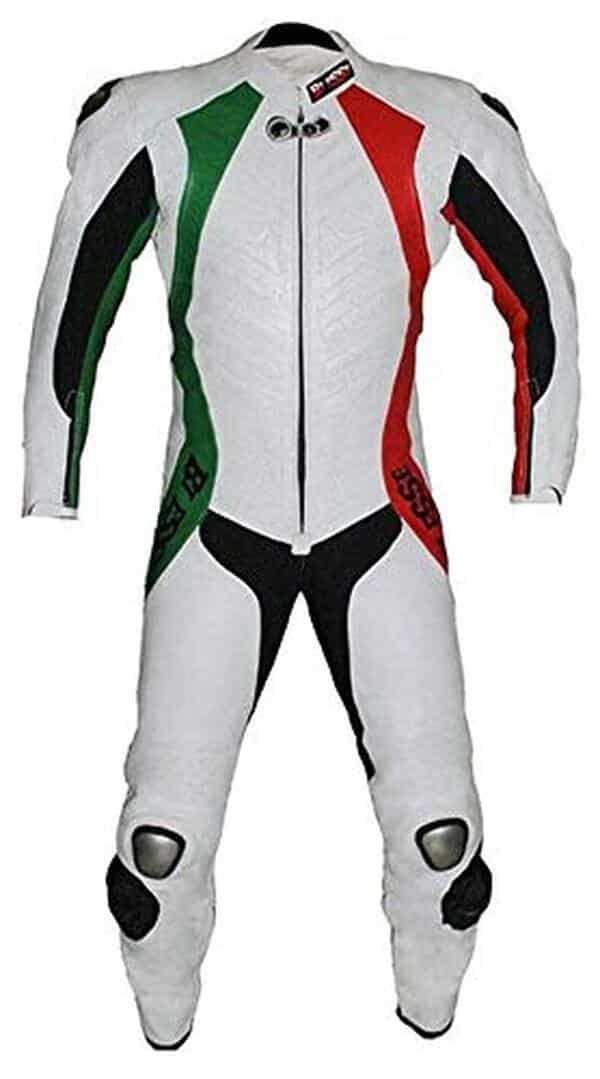 Découvrez notre test complet de la combinaison moto Bi Esse, alliant performance et sécurité pour une conduite en toute sérénité. Idéale pour les passionnés de vitesse et les motards soucieux de leur sécurité.