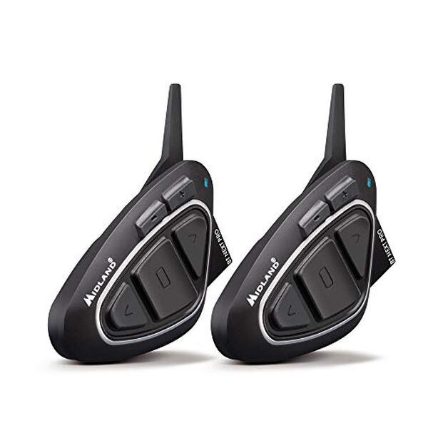 Plongez dans notre test du Midland BT Next Pro Twin. Profitez d'une communication maximale à moto grâce à cet intercom Bluetooth révolutionnaire : écoutez la musique, suivez les instructions GPS et discutez facilement avec votre passager.