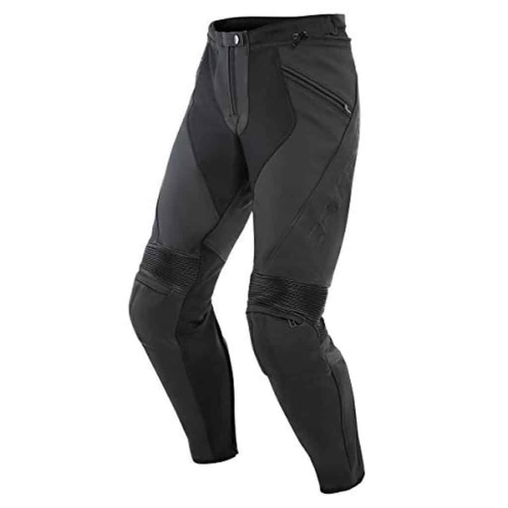Test du pantalon en cuir Dainese Pony 3