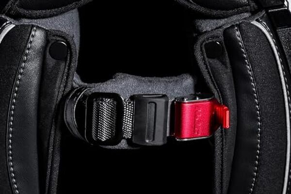 Découvrez notre test détaillé du casque moto modulable HJC RPHA91 Combust MC10 XXL : performances, confort et sécurité analysés pour vous. 