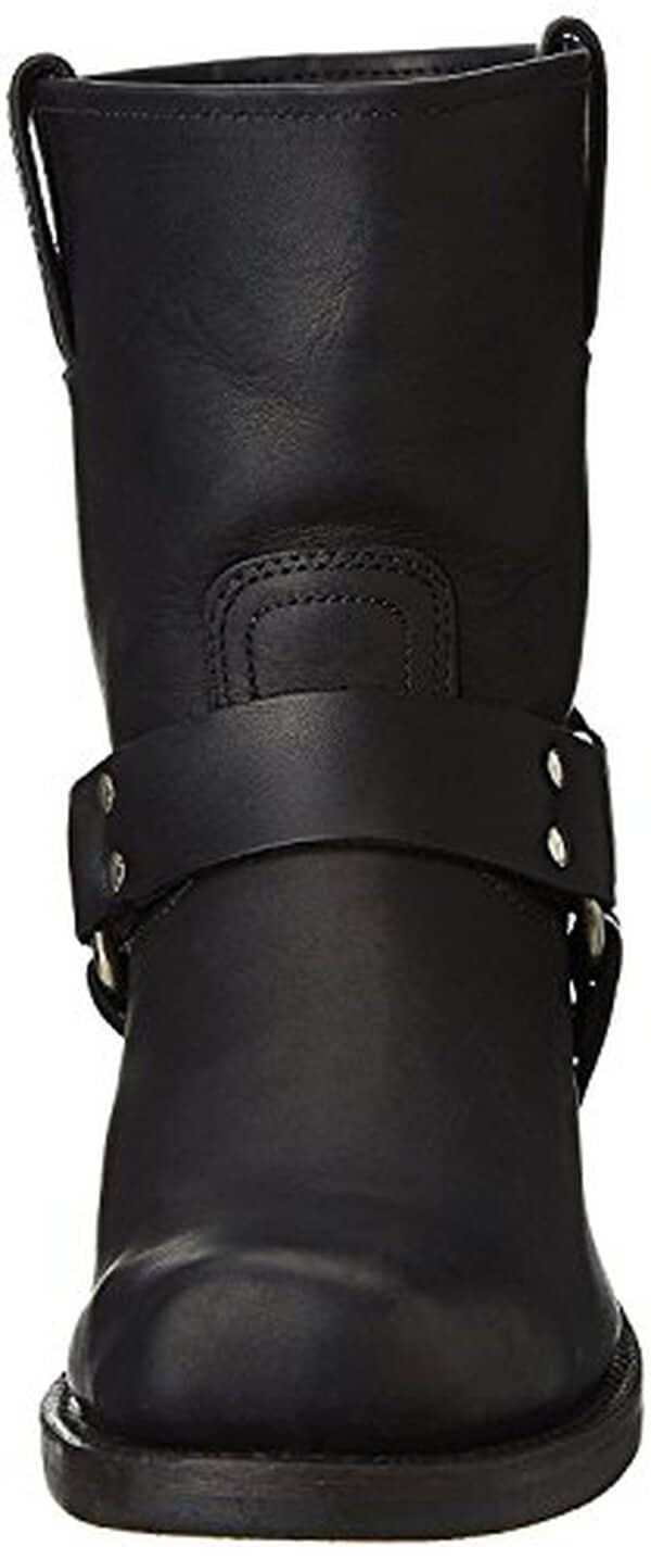 Découvrez notre test complet des bottes Frye homme Harness 8r noir taille 42.5 : qualité, confort et style d'une référence incontournable.