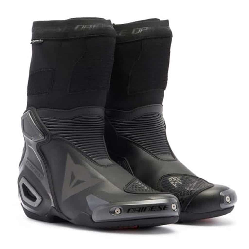 Test : bottes de moto Dainese Axial D1