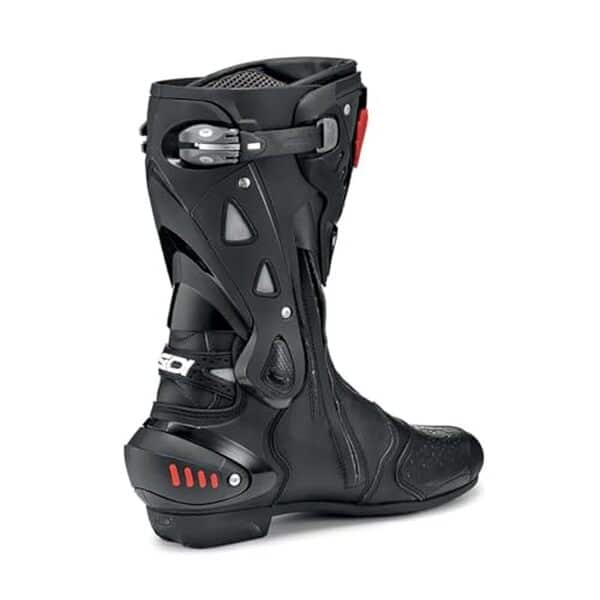 Découvrez notre test détaillé des bottes de moto Sidi ST : confort, sécurité et durabilité pour tous les motards exigeants. 