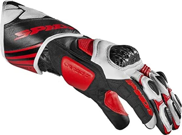 Découvrez notre test complet des gants moto SPIDI Carbo 7 : protection, confort et performances pour vos trajets en moto. 