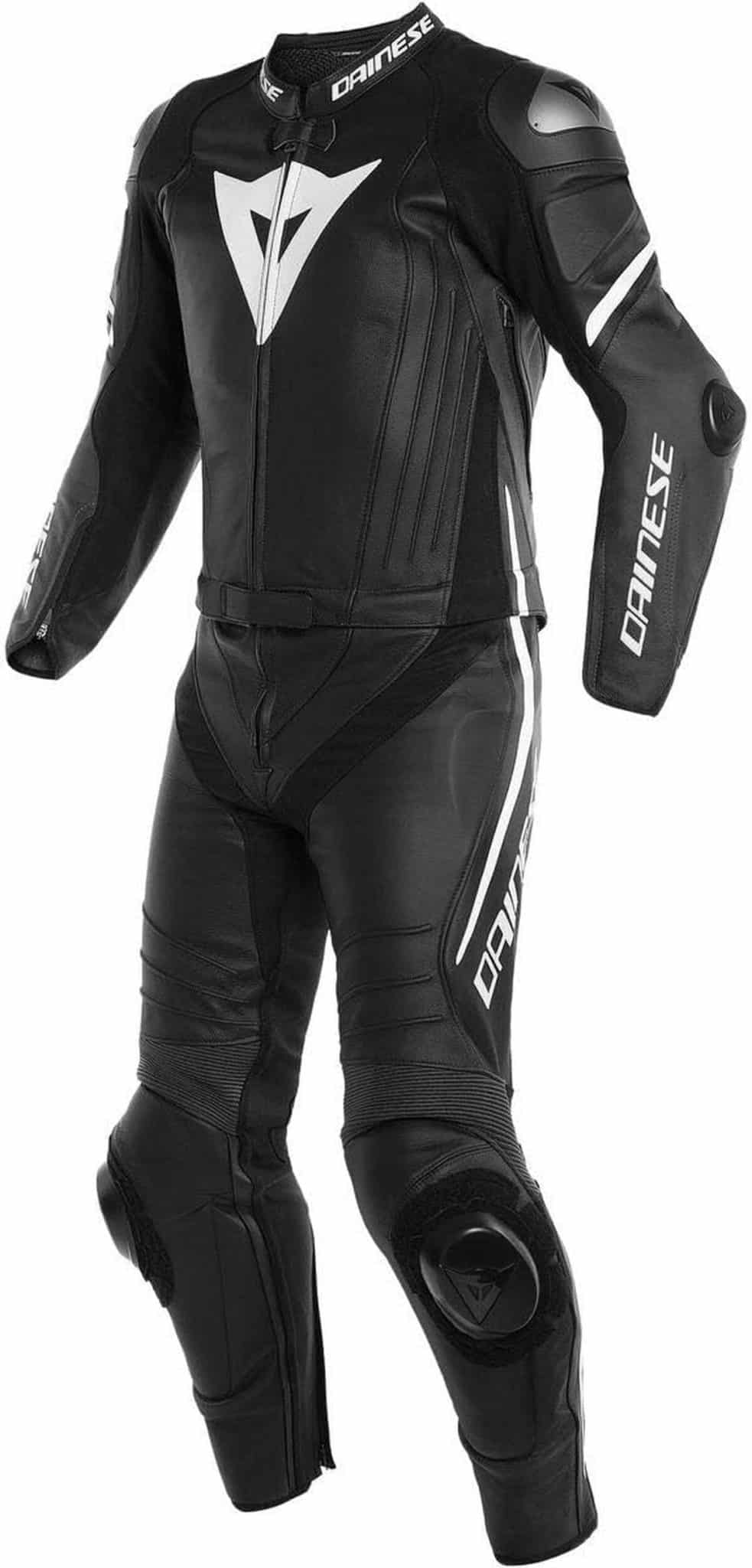 Test de la combinaison cuir Dainese 1513461 noir/blanc taille 50